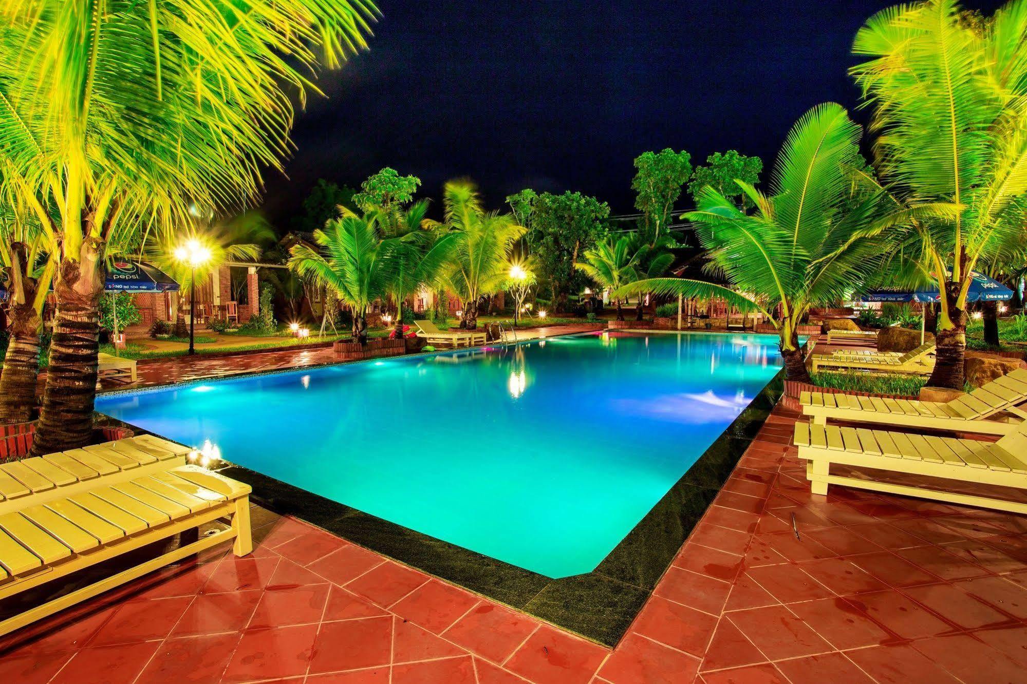 Sen Viet Phu Quoc Resort, Sport & Spa Екстер'єр фото